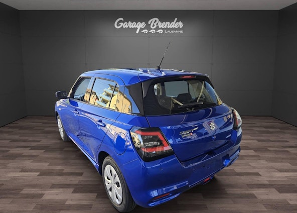 Vehicle image 5 Vehicle image 5