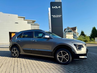 Vehicle image KIA NIRO 0 Vehicle image KIA NIRO 0