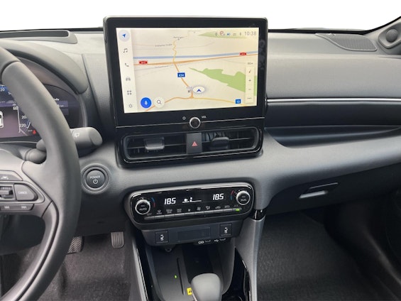 Vehicle image 22