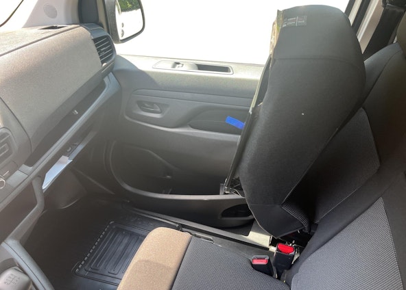 Vehicle image 10 Vehicle image 10