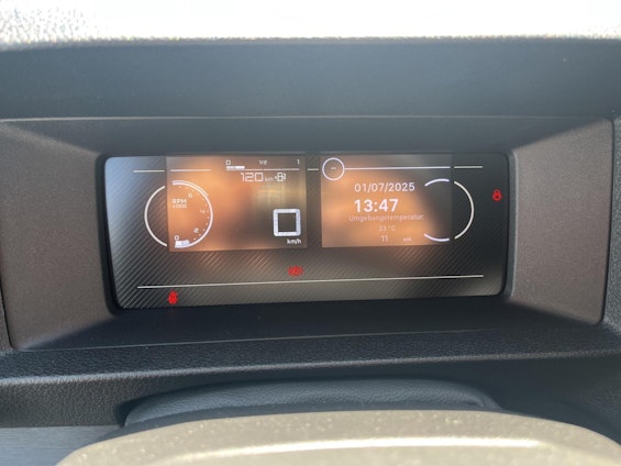 Vehicle image 22 Vehicle image 22