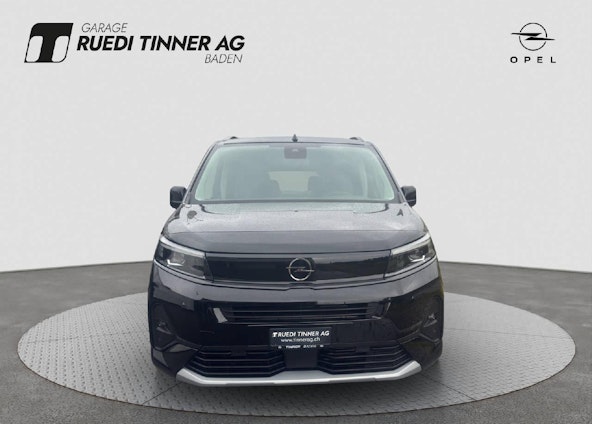 Vehicle image 17 Vehicle image 17