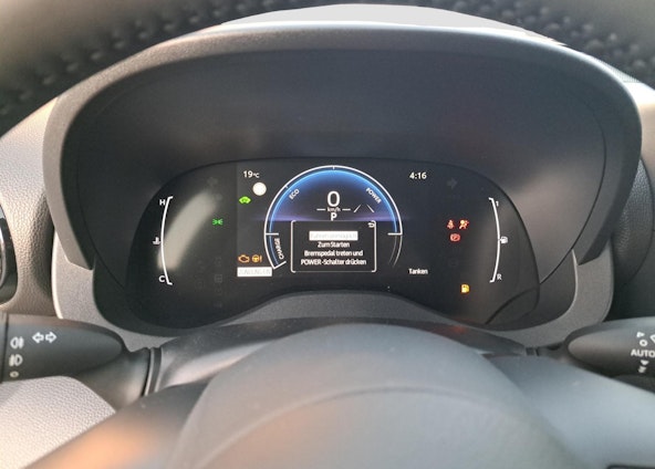 Vehicle image 15 Vehicle image 15