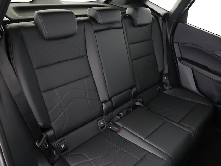 Vehicle image BMW 2 SERIES