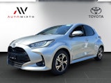 First vehicle image