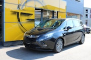 First vehicle image