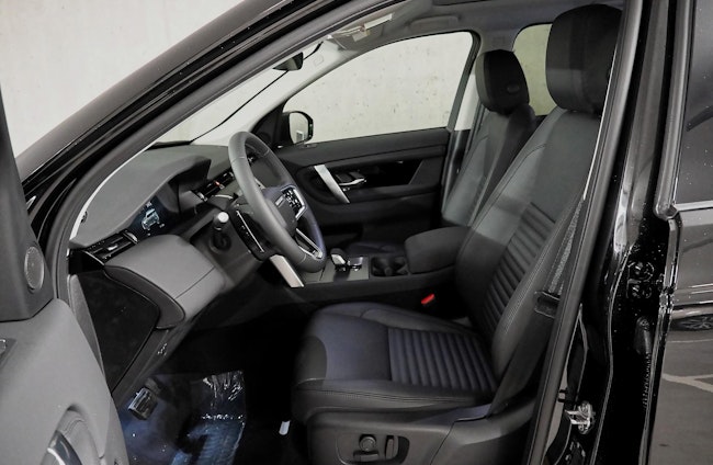 Vehicle image 6 Vehicle image 6