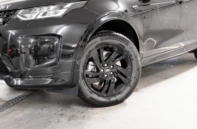 Vehicle image 4 Vehicle image 4