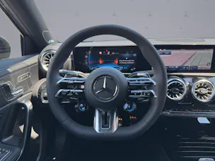 Mercedes-Benz A 35 AMG 4matic