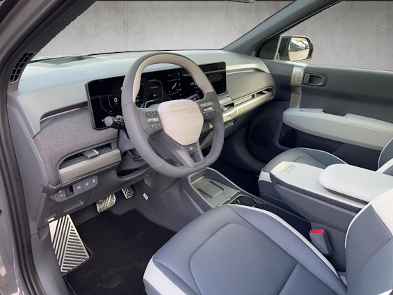 Vehicle image 11 Vehicle image 11