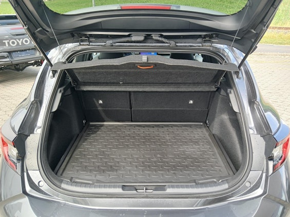 Vehicle image 10 Vehicle image 10