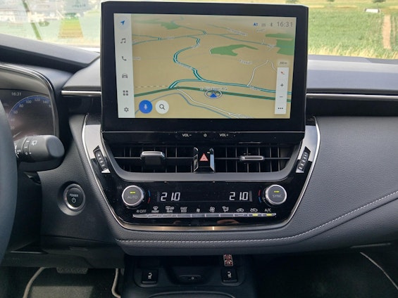 Vehicle image 13 Vehicle image 13