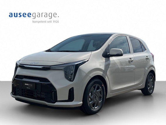 First vehicle image