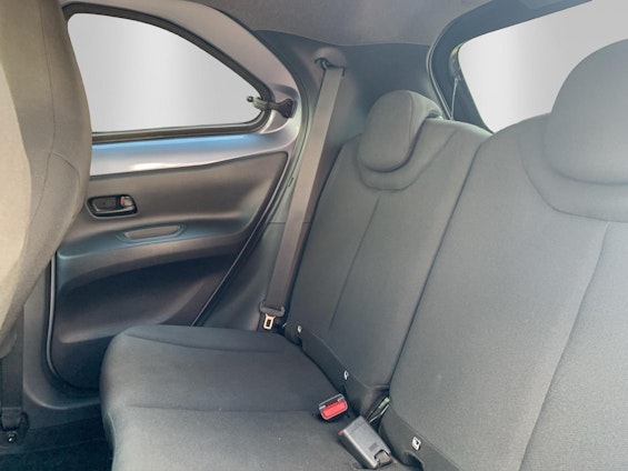 Vehicle image 12 Vehicle image 12