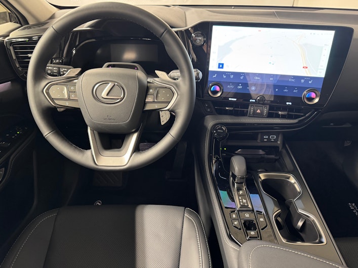 Vehicle image LEXUS NX