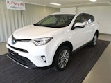 First vehicle image