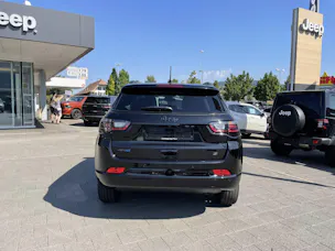 Jeep Compass 1.3 S Plus Sky 4xe