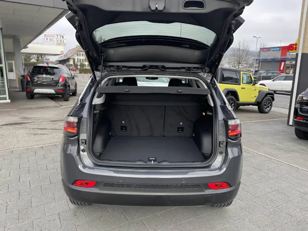 Jeep Compass 1.5 Turbo Swiss Limited Plus