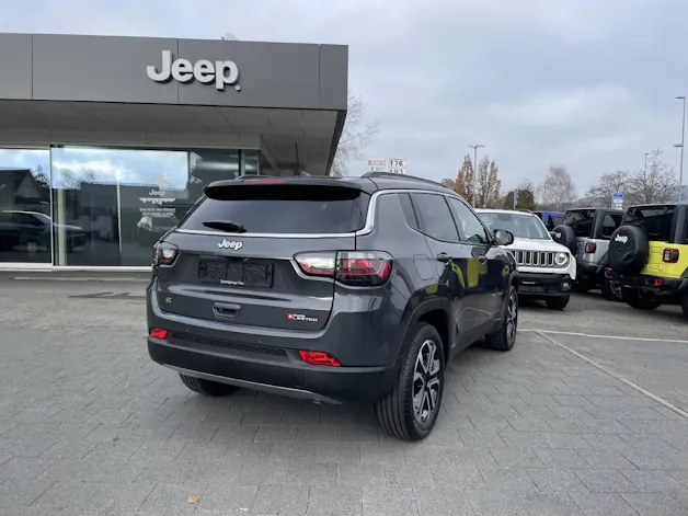 Jeep Compass 1.5 Turbo Swiss Limited Plus
