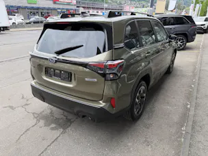 Subaru Forester Station 2.0i e-Boxer Swiss Plus