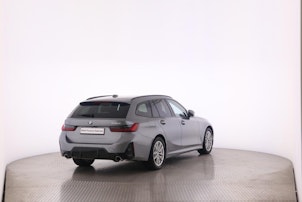 Vehicle image BMW 330d xDrive Touring