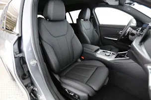 BMW 330d xDrive Touring