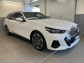 Vehicle image BMW 520d xDrive Touring M-Sport