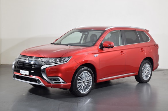 MITSUBISHI Outlander 2.4 PHEV Style 0