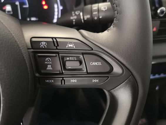 Vehicle image 12 Vehicle image 12