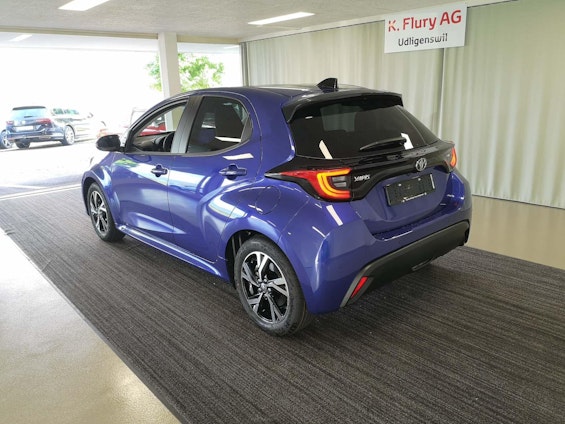 Vehicle image 2 Vehicle image 2