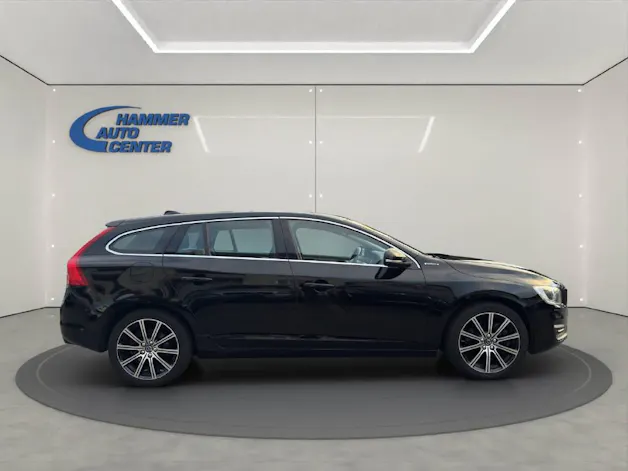 Volvo V60 2.4 D6 TE Momentum Pl.Hyb.