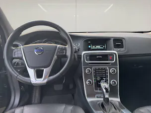 Volvo V60 2.4 D6 TE Momentum Pl.Hyb.