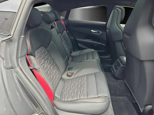 Audi RS e-tron GT quattro