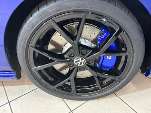 VW Golf Variant 2.0 TSI R DSG 4Motion