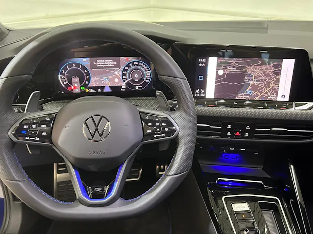 VW Golf Variant 2.0 TSI R DSG 4Motion