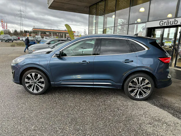 Ford Kuga 2.5 PHEV Vignale 2WD blue