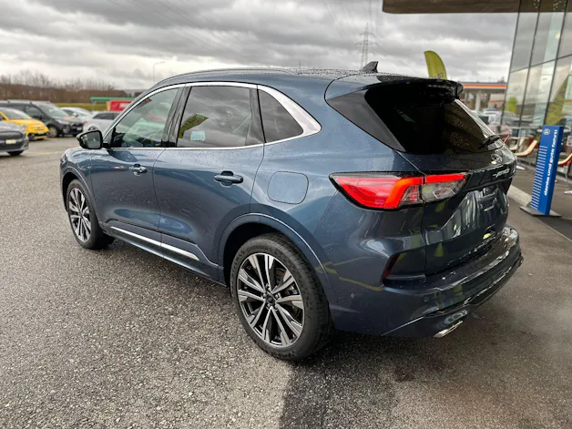 Ford Kuga 2.5 PHEV Vignale 2WD blue