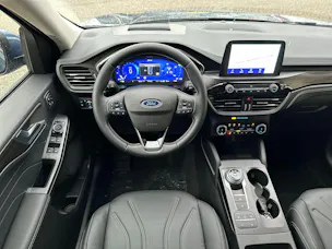 Ford Kuga 2.5 PHEV Vignale 2WD blue
