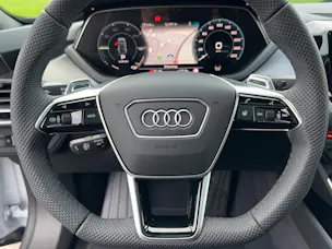 Audi e-tron GT quattro