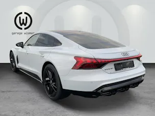 Audi e-tron GT quattro