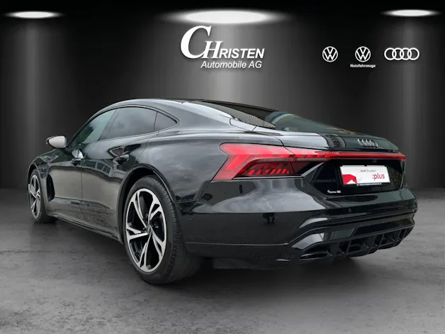 Audi e-tron GT quattro