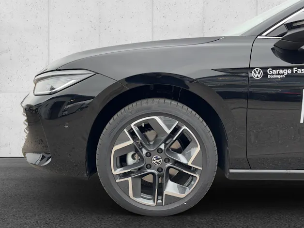VW Passat Variant 2.0 TDI evo Elegance DSG