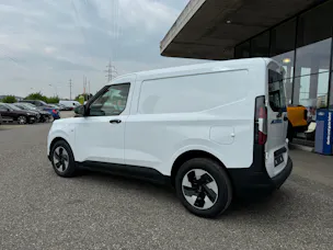 Ford E-Transit Courier Van Trend 43,5kWh