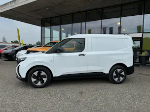 Ford E-Transit Courier Van Trend 43,5kWh