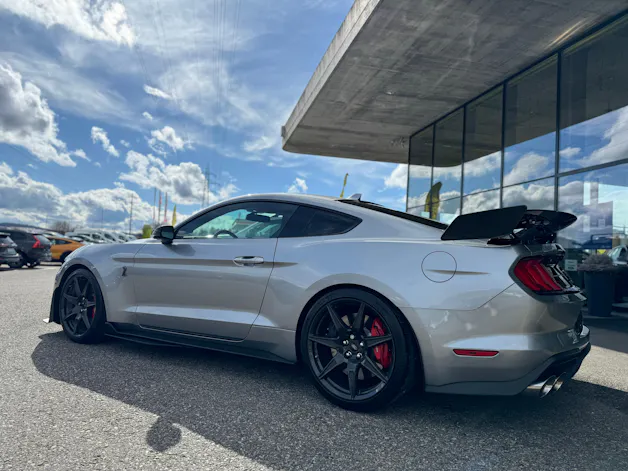 Ford Mustang SHELBY GT500 5.2L 774 PS CARBON TRACKPACK 3.99% GRATIS SERVICE