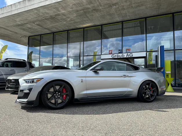 Ford Mustang SHELBY GT500 5.2L 774 PS CARBON TRACKPACK 3.99% GRATIS SERVICE