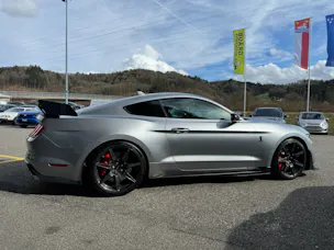 Ford Mustang SHELBY GT500 5.2L 774 PS CARBON TRACKPACK 3.99% GRATIS SERVICE