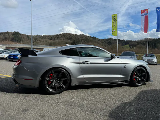 Ford Mustang SHELBY GT500 5.2L 774 PS CARBON TRACKPACK 3.99% GRATIS SERVICE