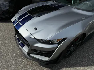 Ford Mustang SHELBY GT500 5.2L 774 PS CARBON TRACKPACK 3.99% GRATIS SERVICE
