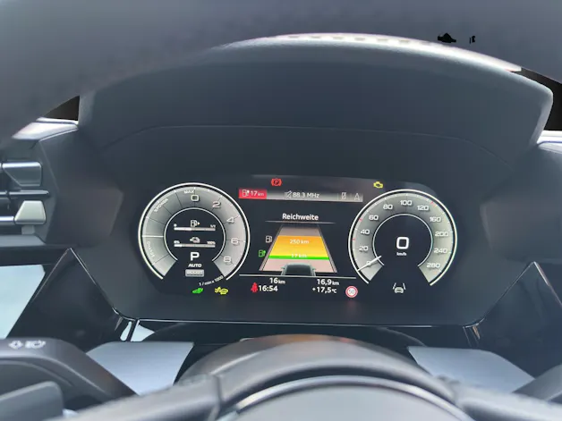 Audi A3 Sportback 40 TFSI e advanced S-tronic